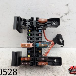 OEM 2007 Mercedes S550 5.5L Front Dashboard Fuse Box Relay