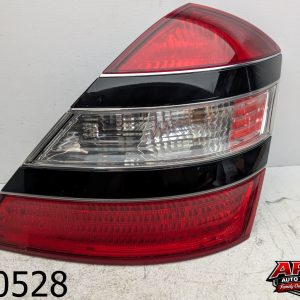 OEM 2007 Mercedes S550 5.5L Right Passenger Tail Light Lamp