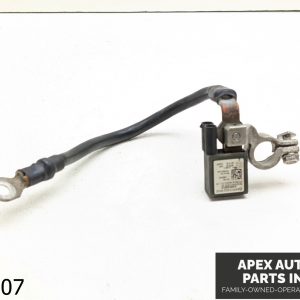 OEM 2008-2011 Mercedes C300 NEGATIVE BATTERY TERMINAL CONNECTOR MINUS GROUND