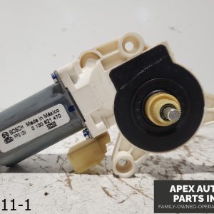 OEM 2008-2016 Chrysler Town & Country 3.3L Passenger Front Right Window Motor