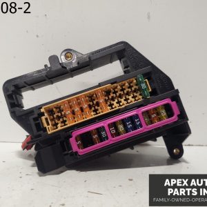 OEM 2008 Audi A6 3.1L Quattro Front Relay Fuse Box w Retainer 4F1971845A