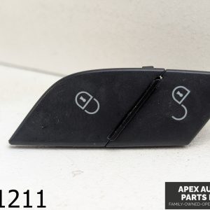 OEM 2008 Mercedes ML350 3.5L passenger right Door Lock Switch Button