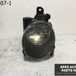 OEM 2008 Volvo S80 Left Driver Side Fog Light Assembly 31213101