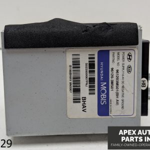 OEM 2009-2011 Hyundai Genesis 3.8L COMMUNICATION USB INTERFACE MODULE