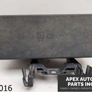 OEM 2009-2012 Ford Flex 3.5L Fuse Box Engine