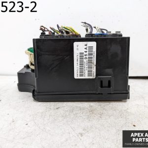 OEM 2009 Dodge Avenger 2.0L P04692777AB Relay Fuse Box H33