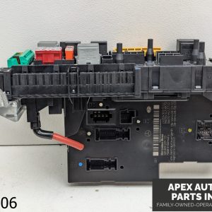 OEM 2010 Mercedes C300 3.0L REAR SAM FUSE RELAY BOX