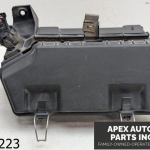 OEM 2010 Mercedes ML350 3.5L Front Engine Fuse Box Relay