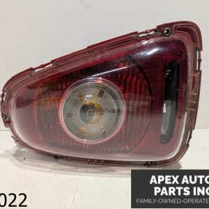 OEM 2010 Mini Cooper S R56 1.6L Left Rear Tail Light Amber Lens
