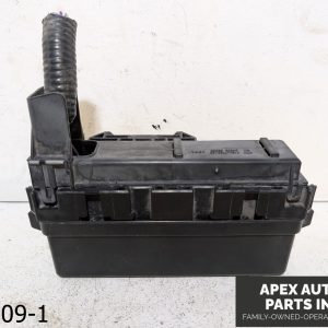 OEM 2011-2014 Nissan Juke 1.6L Fuse Box