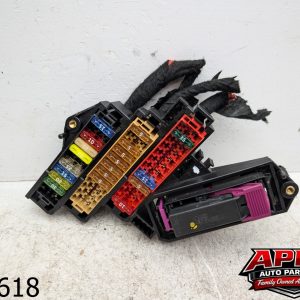 OEM 2011 Audi Q7 3.0L Front Right Fuse Box