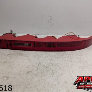 OEM 2011 Audi Q7 3.0L REAR RIGHT RH PASSENGER SIDE LOWER STOP LIGHT LAMP MARKER
