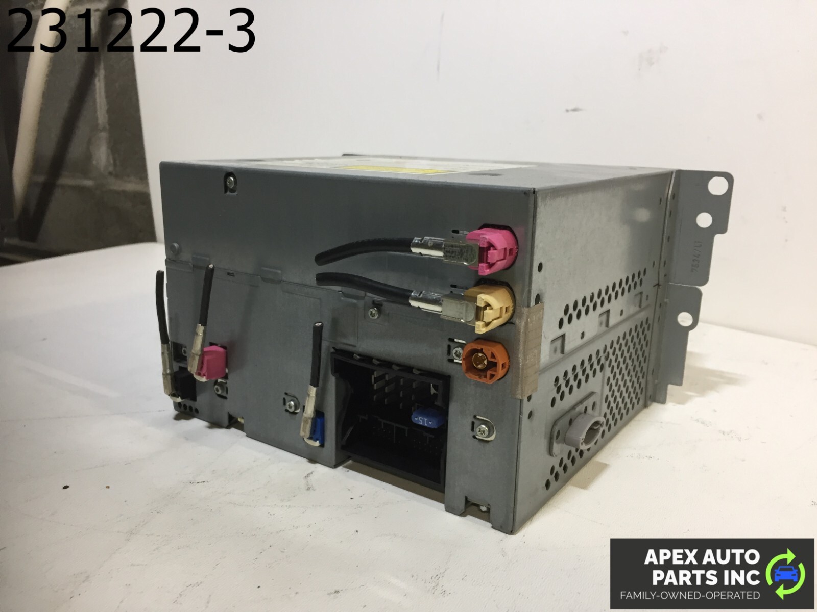 OEM 2011 BMW 550i AM FM Radio Player Navigation Head Unit 1356 - Image 7