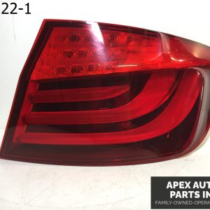 OEM 2011 BMW 550i Right Passenger Rh Side Tail Light 4817L DG1