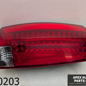 OEM 2011 Cadillac Escalade 6.2L DRIVER LEFT SIDE TAIL LIGHT LAMP