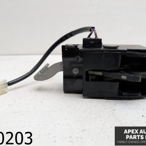 OEM 2011 Cadillac Escalade 6.2L TRUNK TAILGATE LOCK ACTUATOR MOTOR