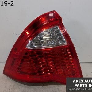 OEM 2011 Ford Fusion 2.5L REAR LEFT DRIVER SIDE TAIL LAMP