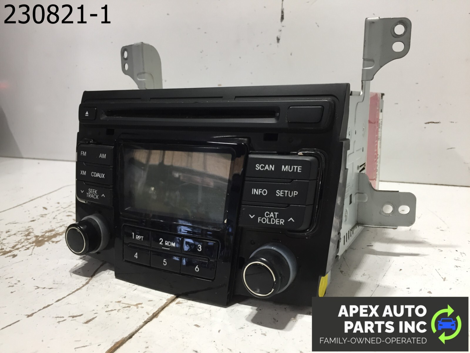 OEM 2011 Hyundai Sonata Radio Stereo Head Deck CD Disc Player AM FM - Image 4
