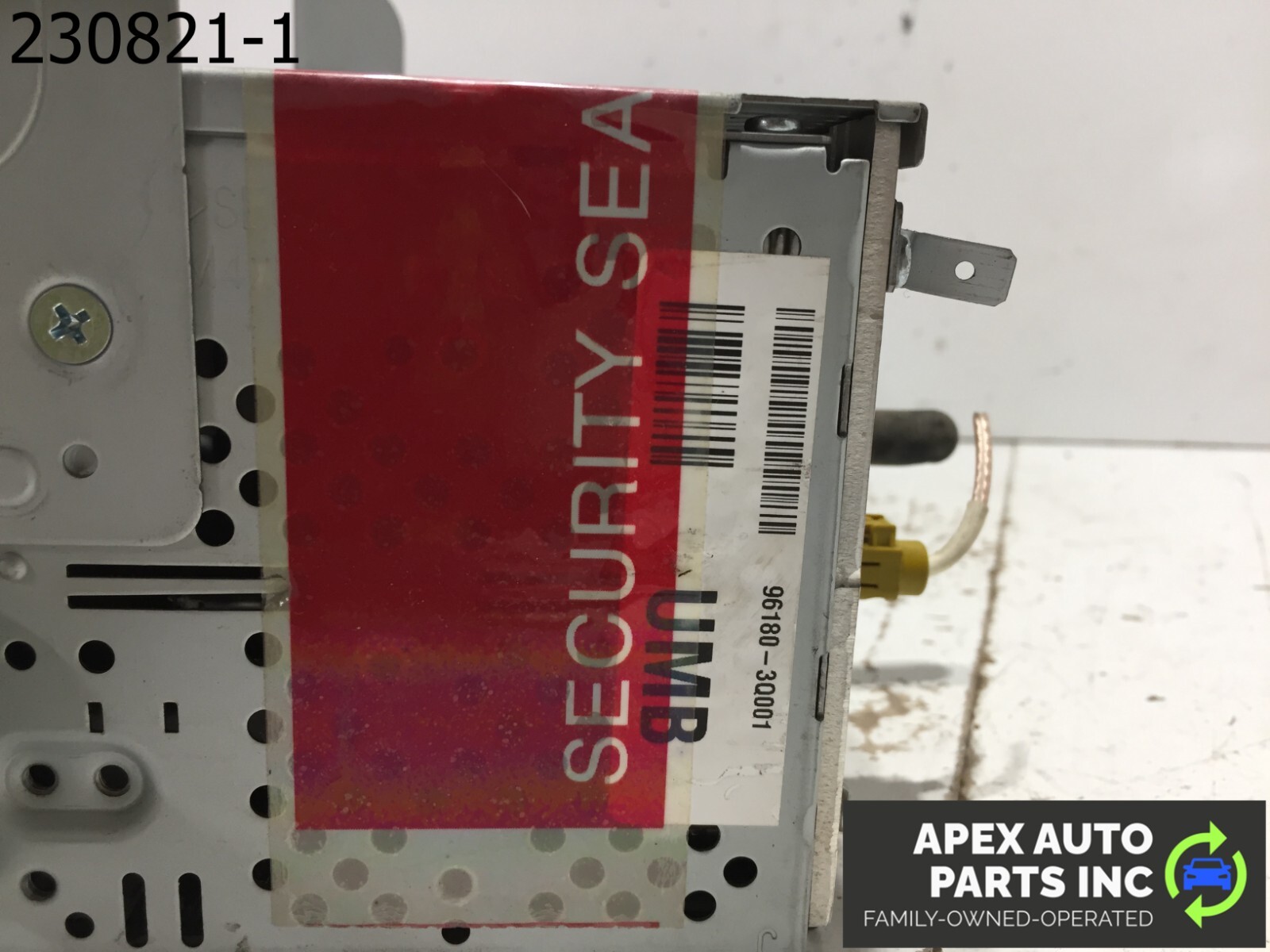 OEM 2011 Hyundai Sonata Radio Stereo Head Deck CD Disc Player AM FM - Image 9