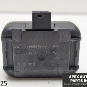 OEM 2012-2015 Volkswagen Passat 2.5L RAIN SENSOR