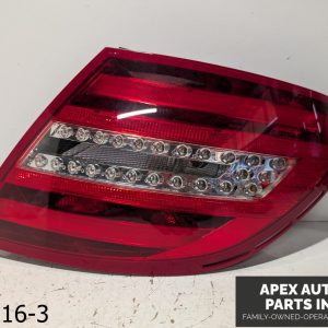 OEM 2012 Mercedes C250 1.8L REAR RIGHT SIDE LED BRAKE TAILLIGHT