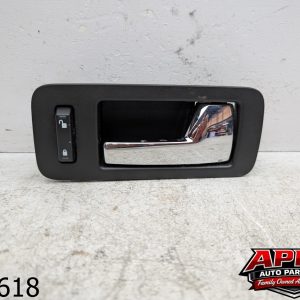 OEM 2013 Ford Flex 3.5L Front right Passenger Interior Inner Door Handle