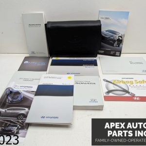 OEM 2013 Hyundai Sonata 2.4L LEATHER CASE FOR OWNERS MANUAL OPERATORS USER GUIDE