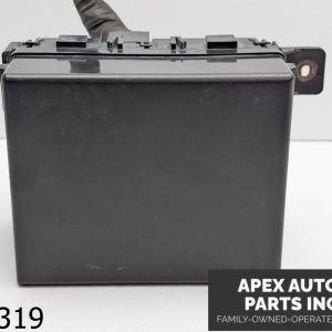 OEM 2013 Infiniti QX56 5.6L Fuse Box Engine