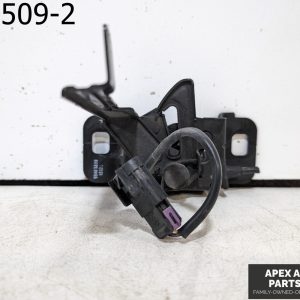 OEM 2014 Chevrolet Cruze 1.4L Engine Hood latch