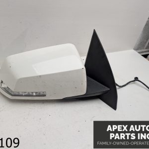 OEM 2014 Chevrolet Traverse 3.6L Right Passenger Side View Door Mirror White