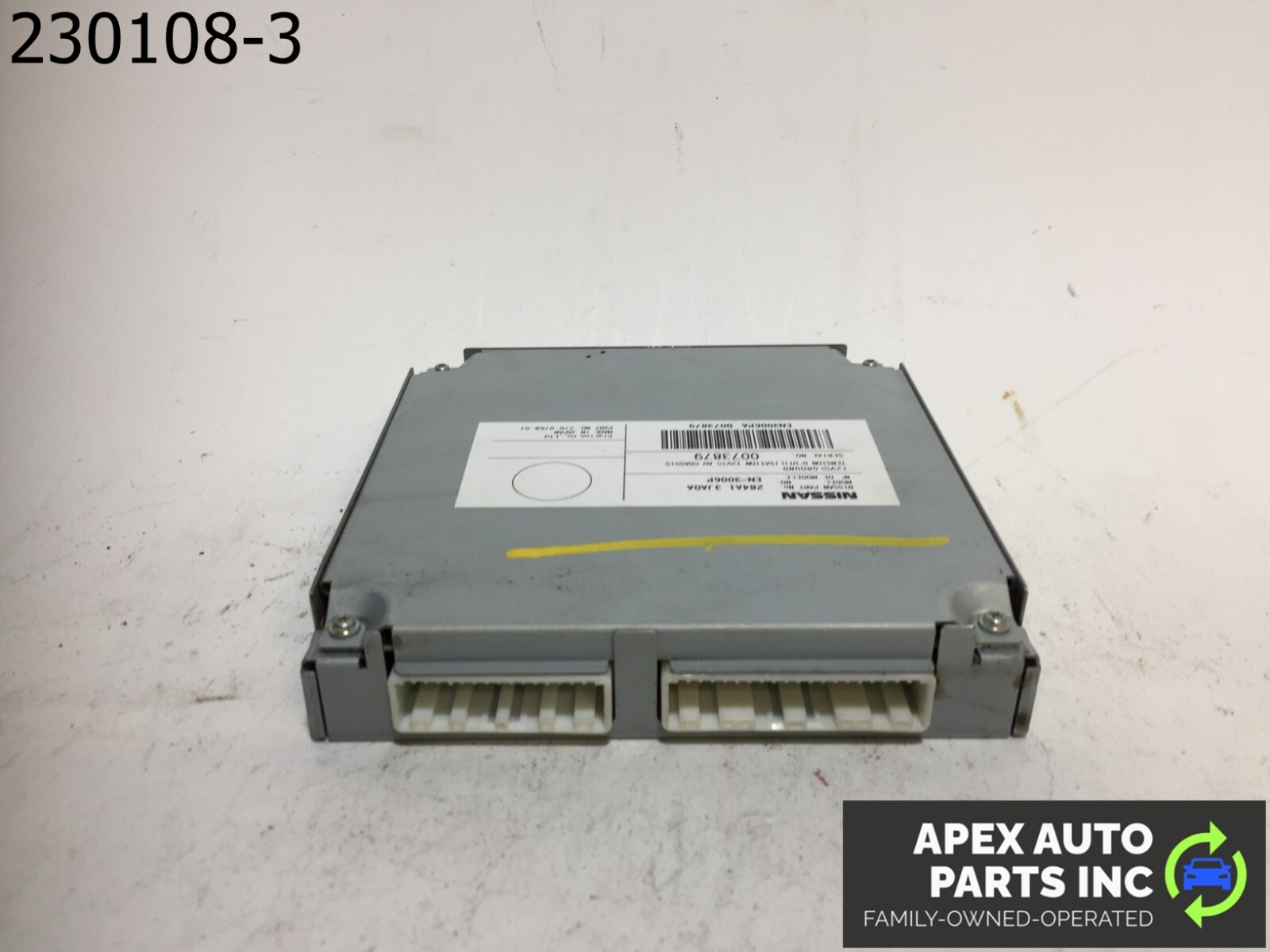 OEM 2014 Infiniti QX60 Gate Mounted Camera Controller Module - Image 5