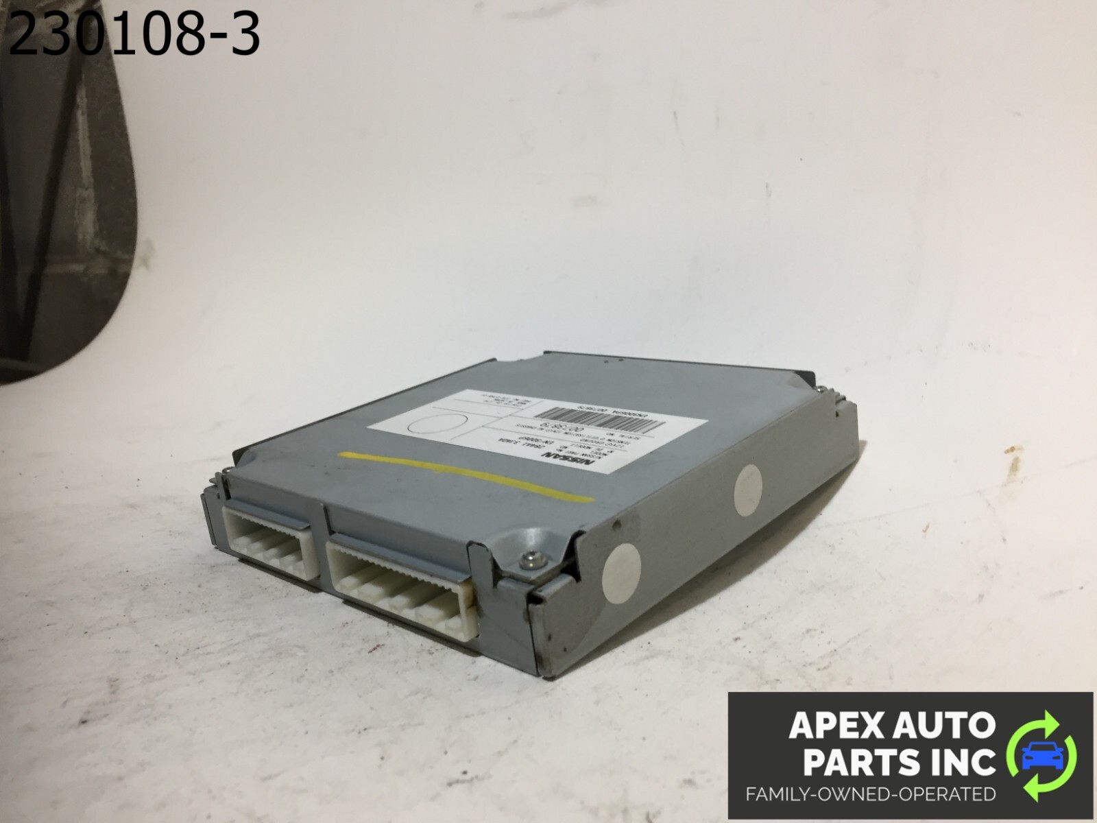 OEM 2014 Infiniti QX60 Gate Mounted Camera Controller Module - Image 7