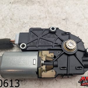OEM 2014 Kia Cadenza 3.3L Sunroof Motor Glass Panoramic 81