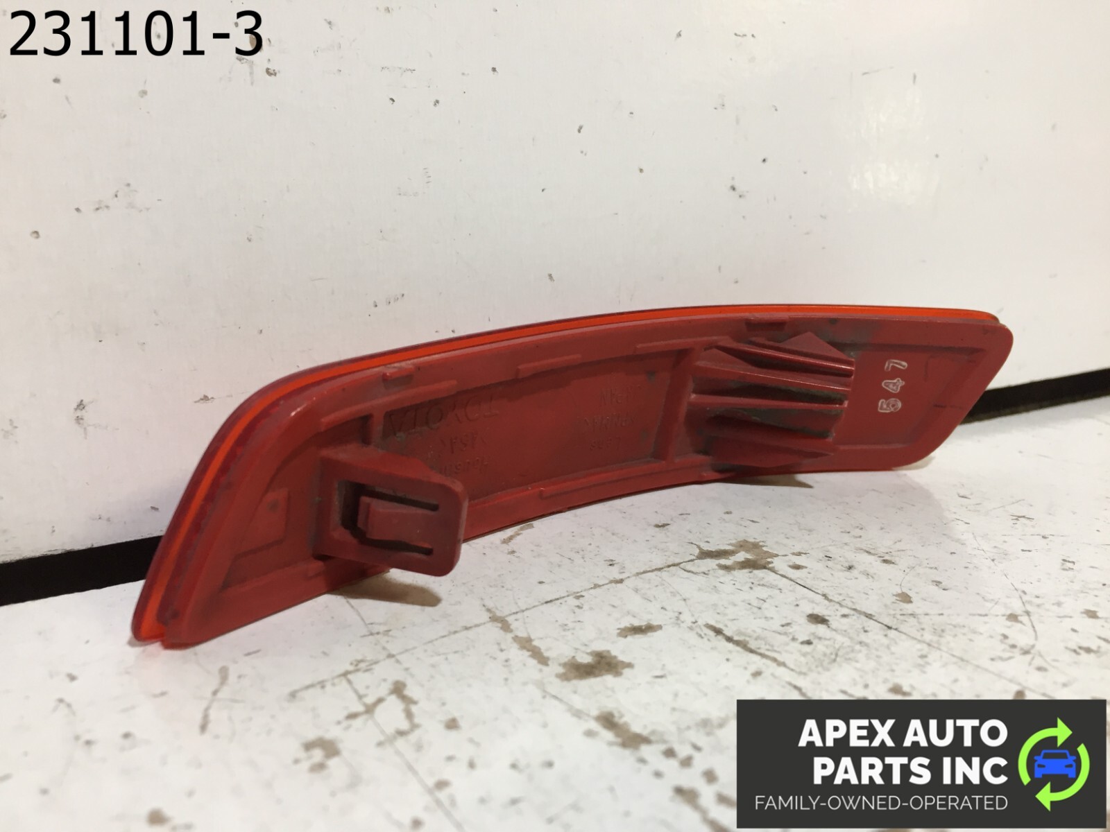 OEM 2015 Lexus ES350 Rear Right Passenger Side Marker Reflector - Image 6