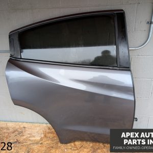OEM 2016-2018 Honda HR-V 1.8L Passenger Right Rear Side Door Privacy Tint Glass