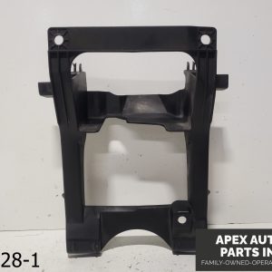 OEM 2016-2018 Honda HRV HR-V 1.8L Headlight Support Bracket Mounting Middle