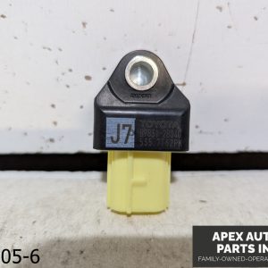 OEM 2016-2022 Toyota Prius 1.8L REAR RH or LH Crash Impact Sensor 89831-28040