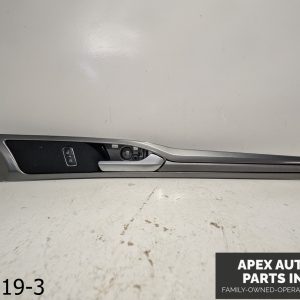 OEM 2017-2018 Ford Fusion Front Right Inner Door Handle & Lock Switch w/Tweeter
