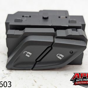 OEM 2017 Chevrolet Malibu 1.5L FRONT RIGHT PASSENGER SIDE DOOR PANEL LOCK SWITCH