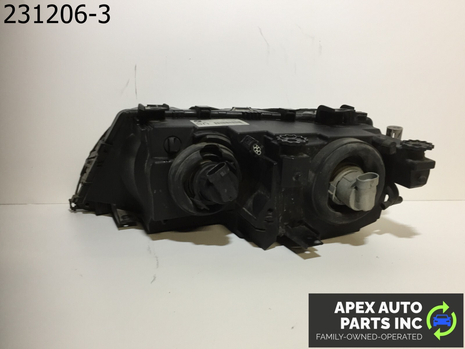 OEM BMW 325i 2004 RIGHT XENON OEM TITANIUM HEADLIGHT COMPLETE - Image 5