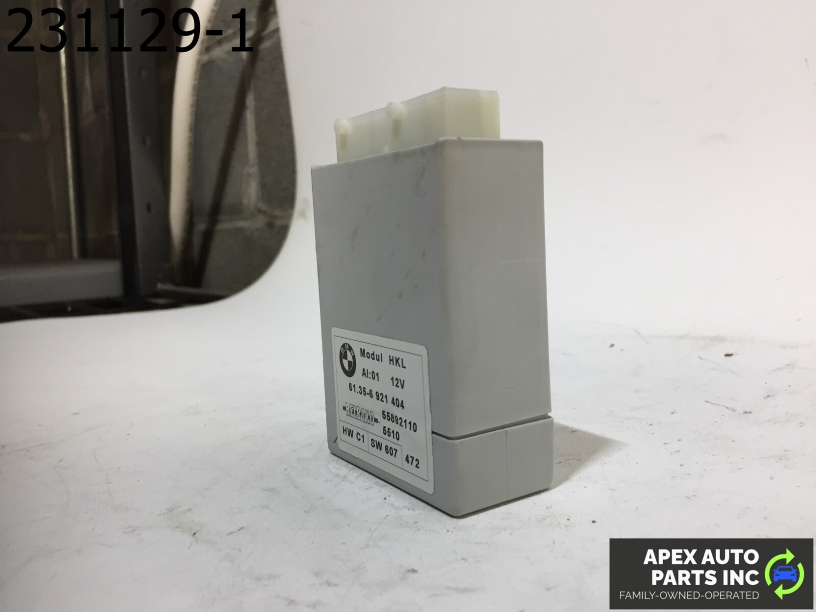 OEM BMW 745Li 2003 Trunk Deck Lid Lift Control Module Unit 61356921404 - Image 4