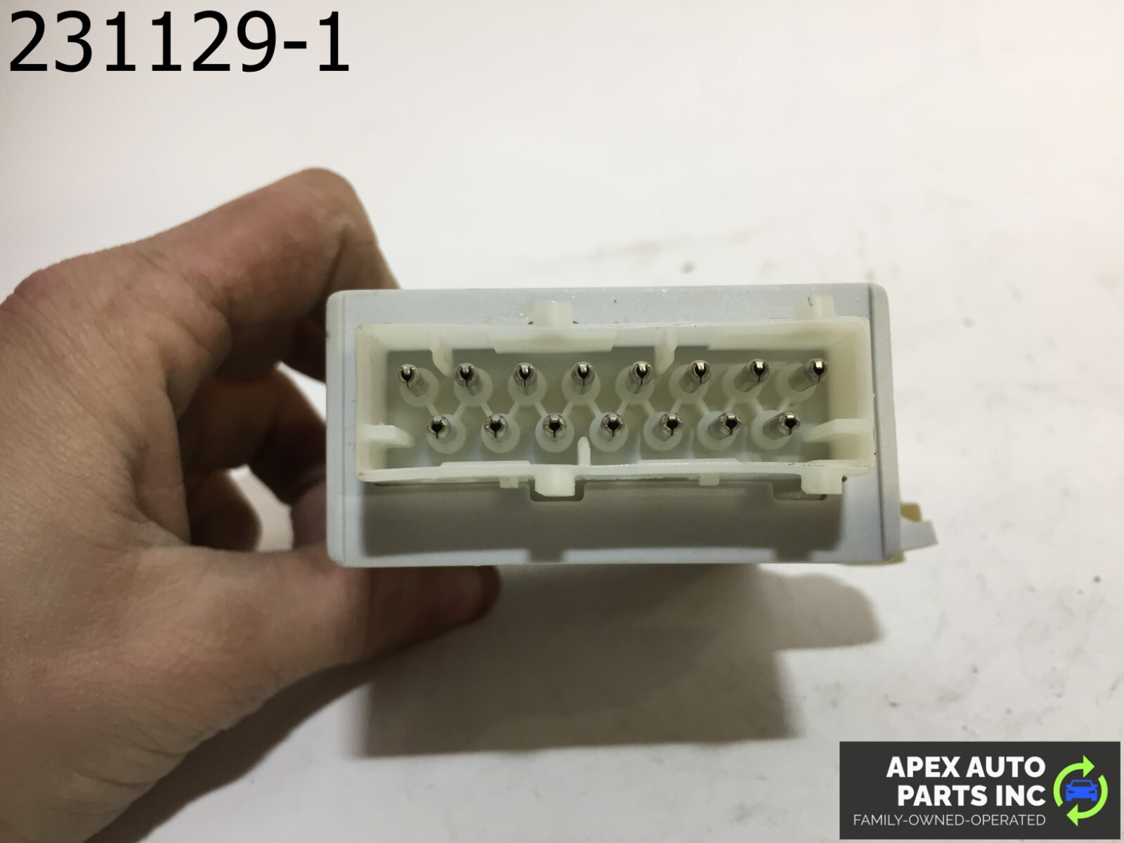 OEM BMW 745Li 2003 Trunk Deck Lid Lift Control Module Unit 61356921404 - Image 8