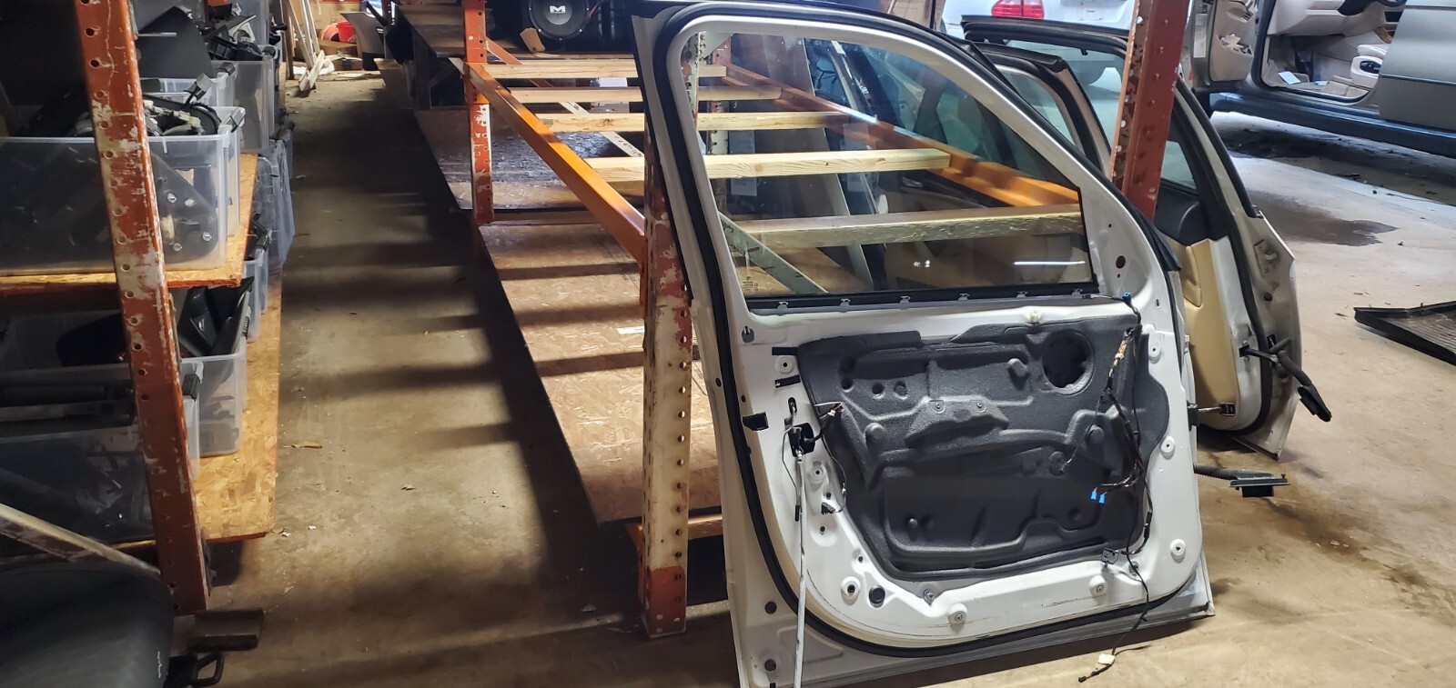 OEM BMW X5 E70 07-13 FRONT LEFT DRIVER SIDE DOOR SHELL WHITE - Image 7