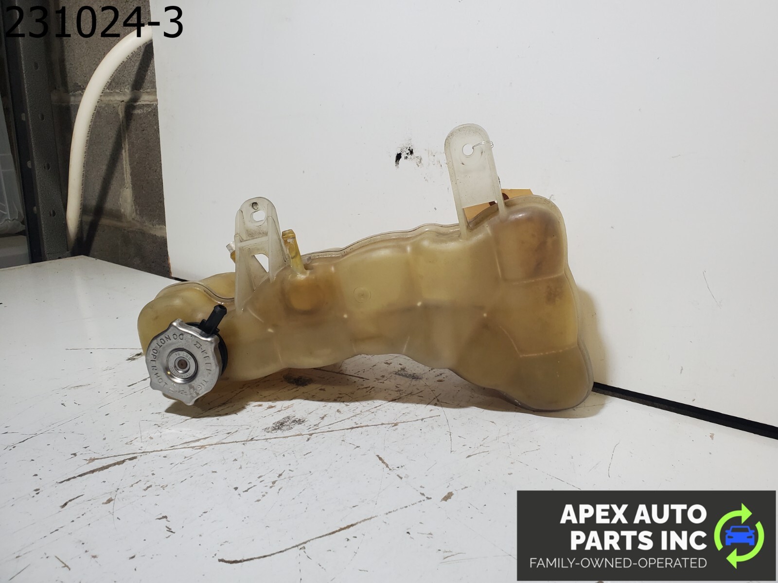 OEM Dodge Charger 2013 Coolant Fill Bottle Reservoir Tank AA7000 - Image 7