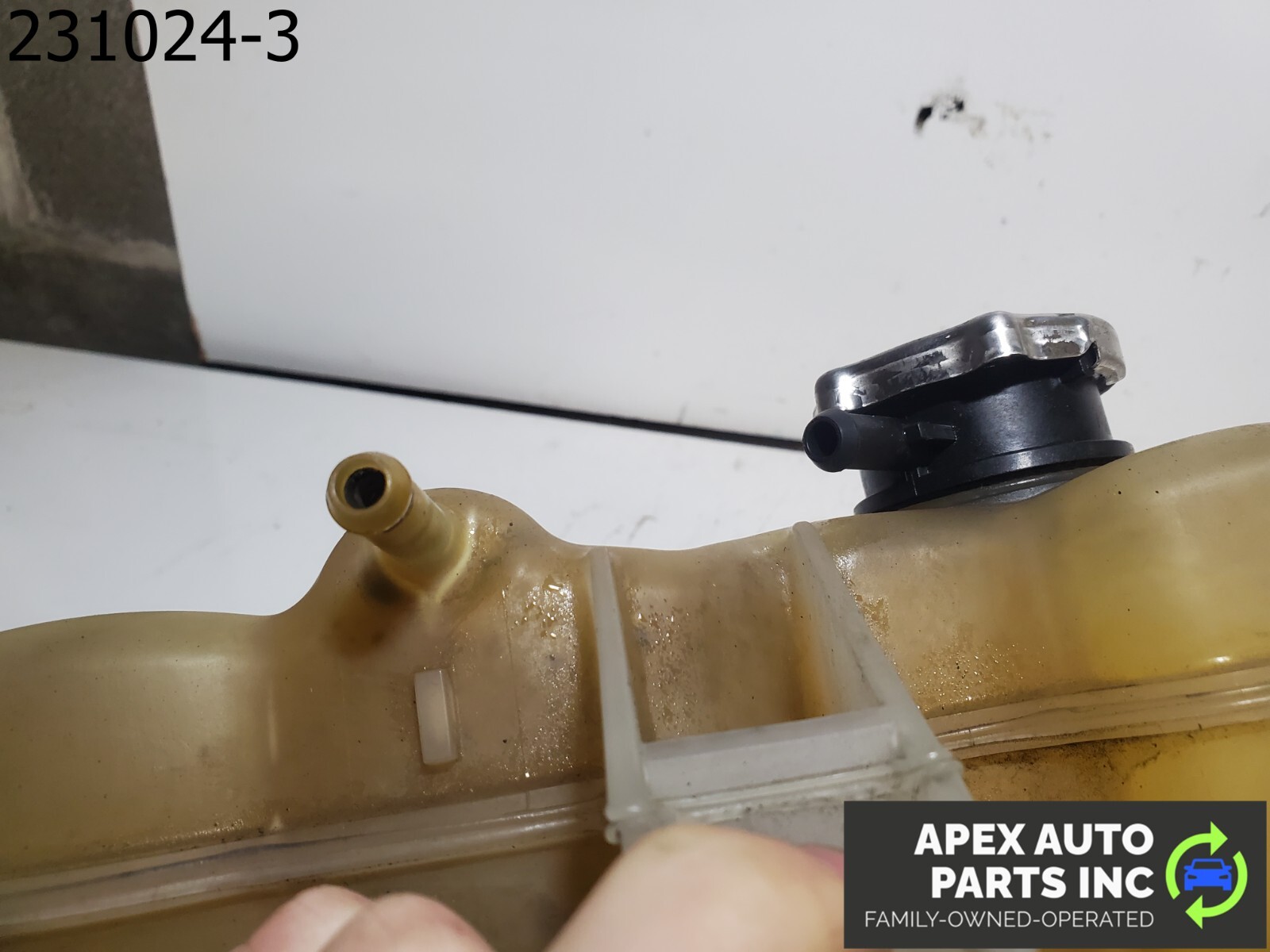 OEM Dodge Charger 2013 Coolant Fill Bottle Reservoir Tank AA7000 - Image 9