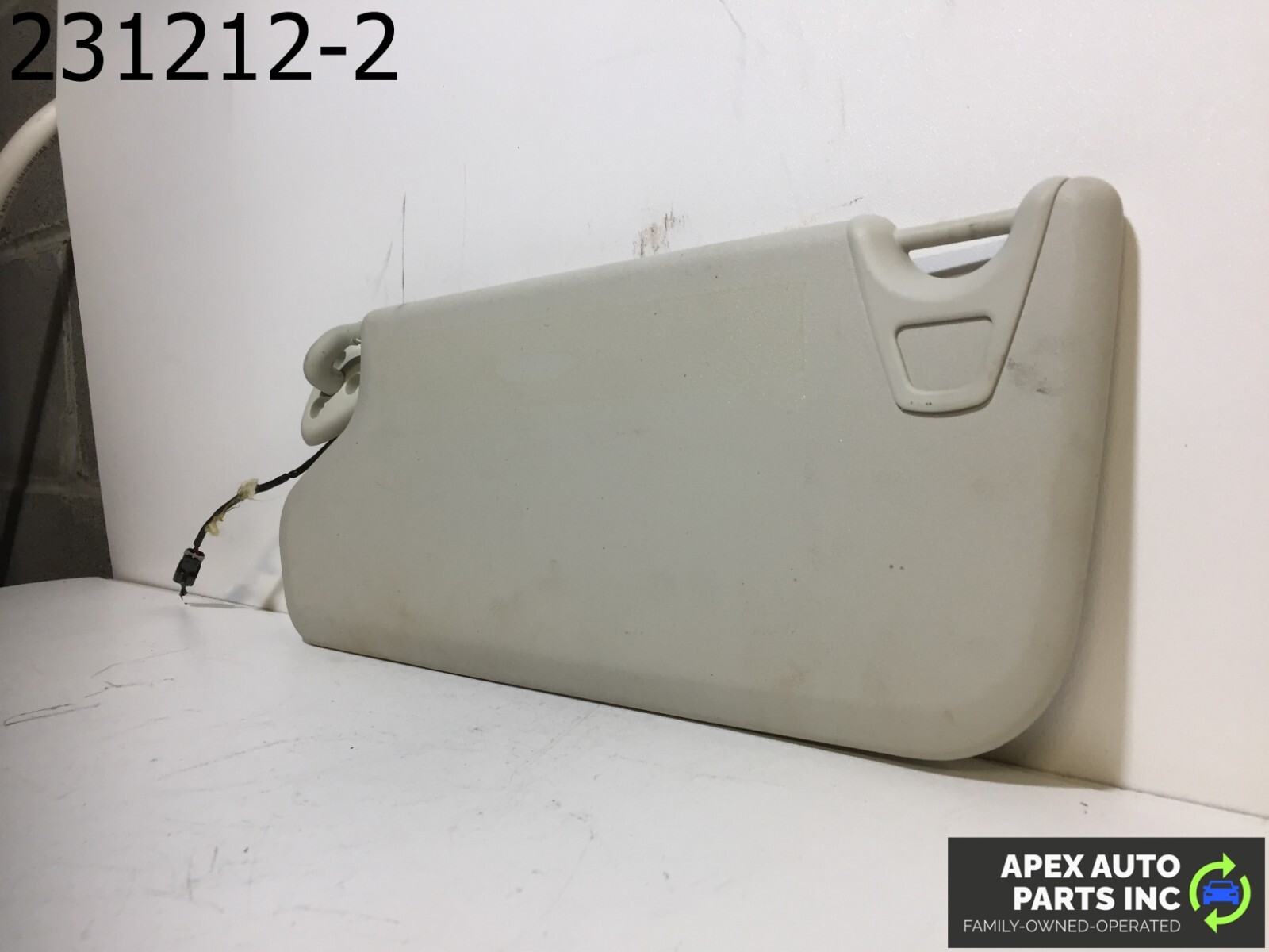 OEM Dodge Journey 2009 Right Sun Visor Gray 1MS51HDAAA OEM - Image 7