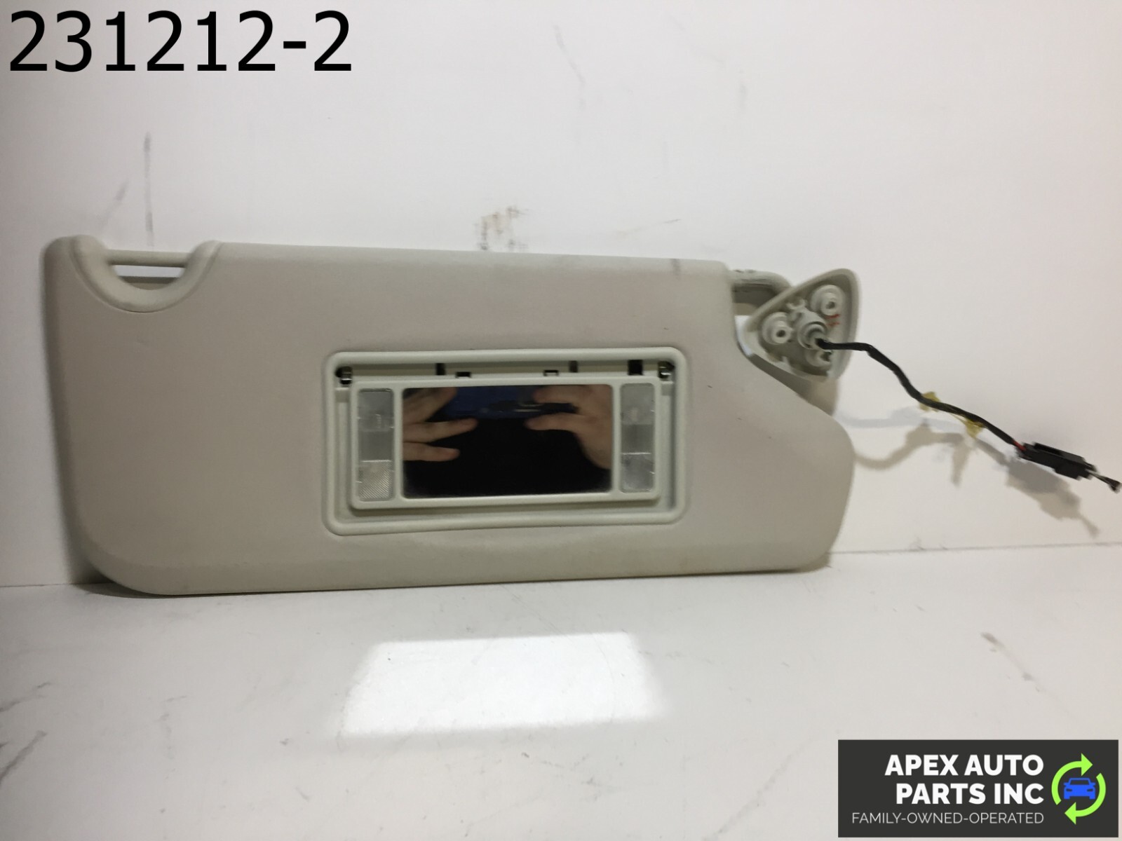 OEM Dodge Journey 2009 Right Sun Visor Gray 1MS51HDAAA OEM