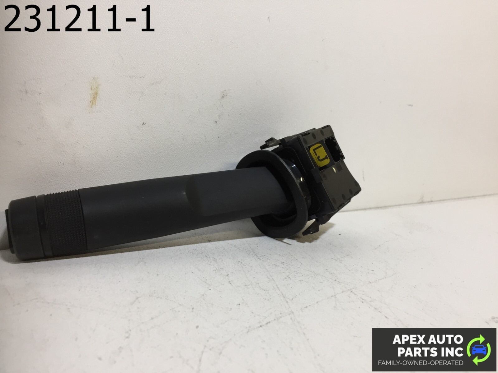 OEM GMC Terrain 2014 WINDSHIELD WIPER CONTROL SWITCH MULTIFUNCTION LEVER - Image 6