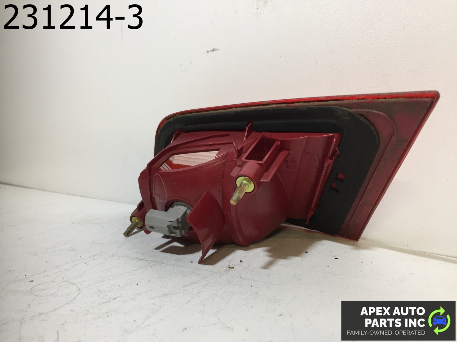 OEM Infiniti G35 2004 REAR LEFT DRIVER LID TAILLIGHT TAIL LAMP - Image 7