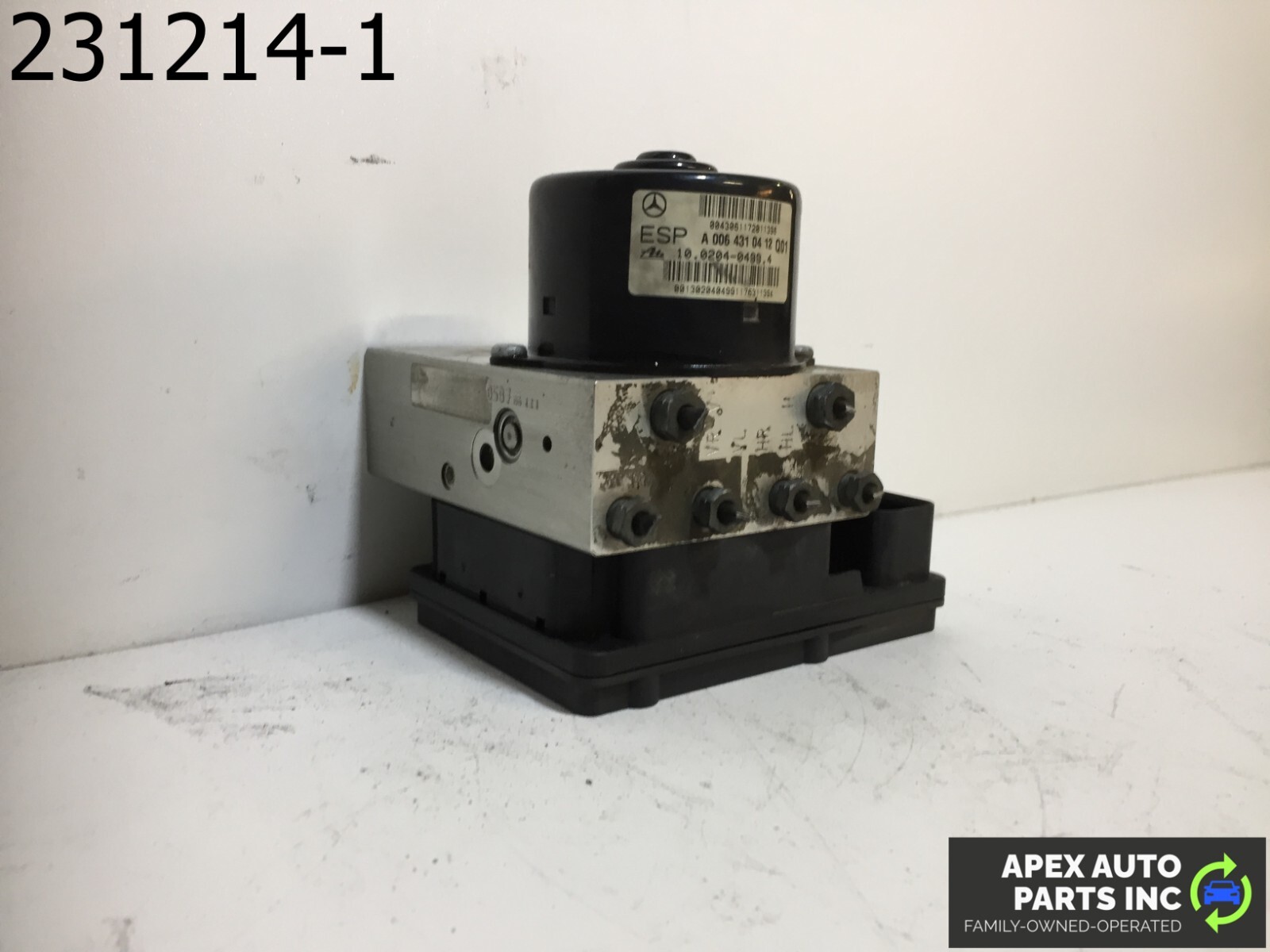 OEM Mercedes C230 2006 ABS Anti Lock Brake Pump ESP 0355458132 - Image 3